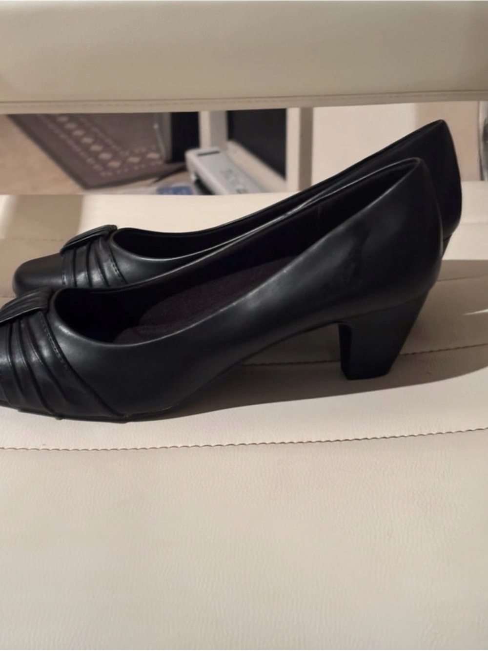 comfort plus by Predictions Black Low Block Heel Pumps- 7.5W
